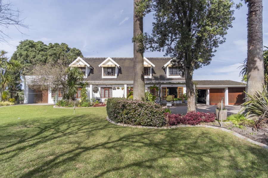 6 Bedroom Property for Sale in Schaap Kraal Western Cape